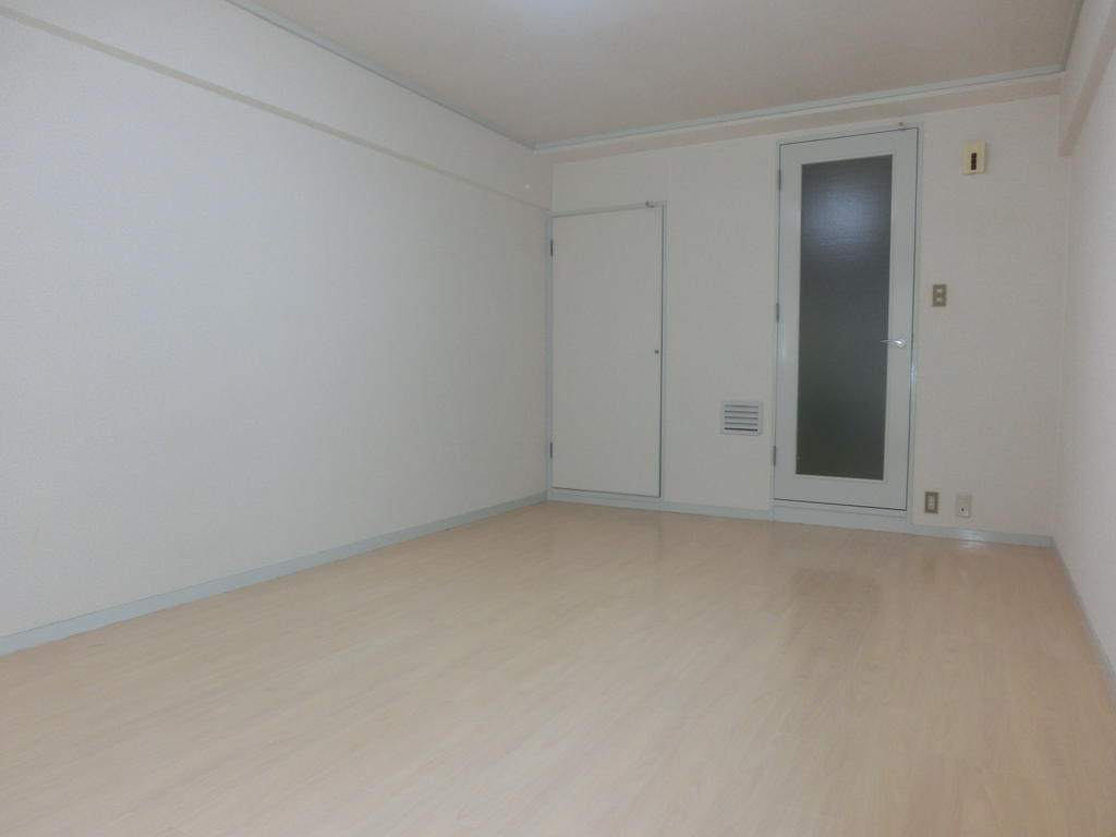 居室・リビング　※写真は別のお部屋のものです。現況を優先させて頂きます。