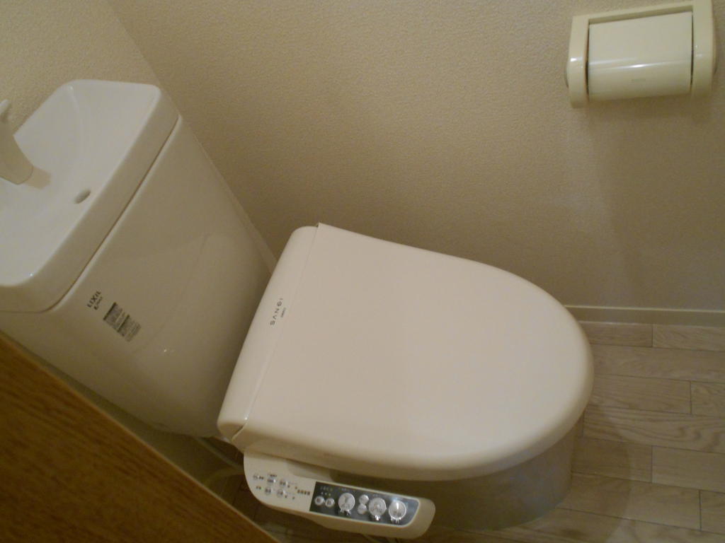 セゾン葉山のトイレ写真