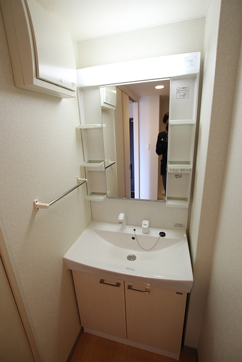 洗面設備　洗面化粧台