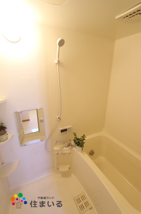 バス・シャワールーム　※写真は同型タイプとなります