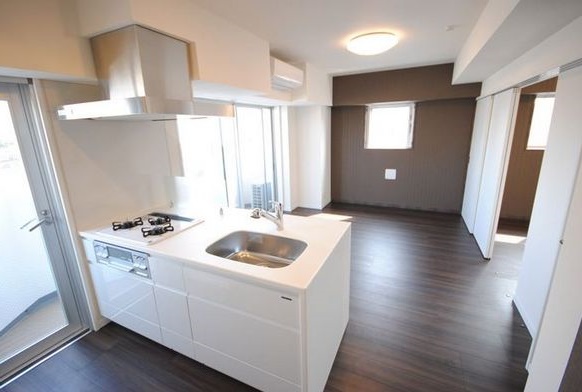 居室・リビング　★家具が置きやすい間取りです★