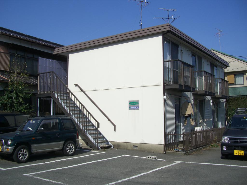 建物外観　モデルルーム公開中