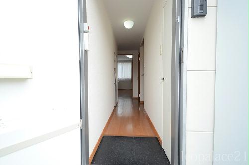 玄関　設備仕様は号室により異なる為、現況を優先します。