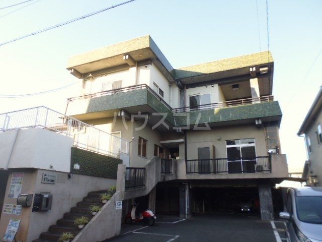 京都市西京区桂南巽町のマンションの建物外観