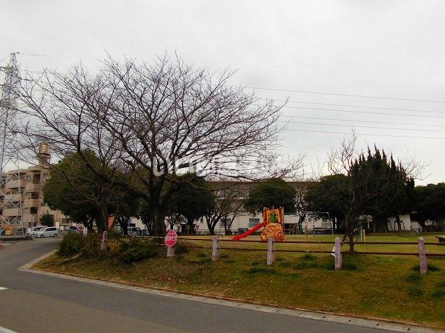 公園　横手新町児童公園（公園）まで342m