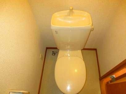 【レオパレスハポネスのトイレ】