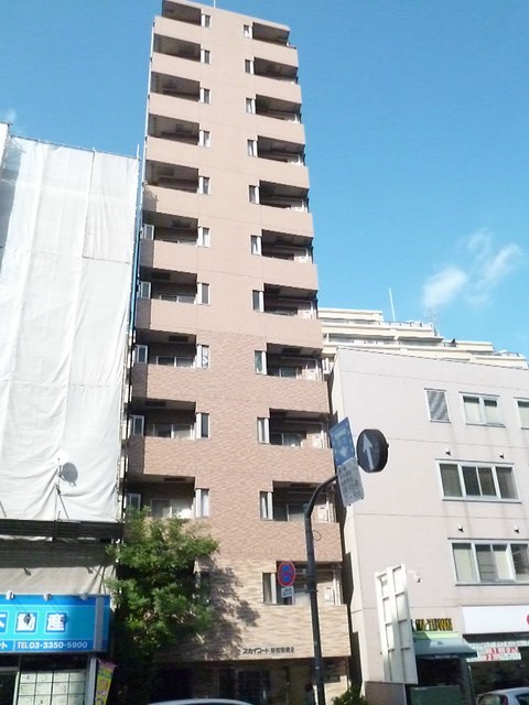 東京都新宿区住吉町（マンション）の賃貸物件の外観