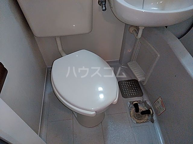 【名古屋市南区松城町のアパートのトイレ】