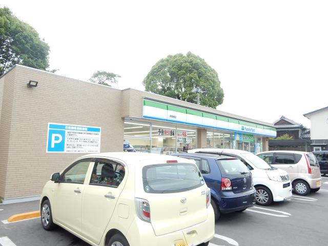コンビニ　ファミリーマート早島南店（コンビニ）まで652m