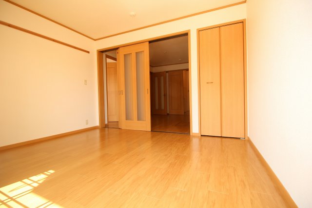 居室・リビング　ゆったりとした居間です