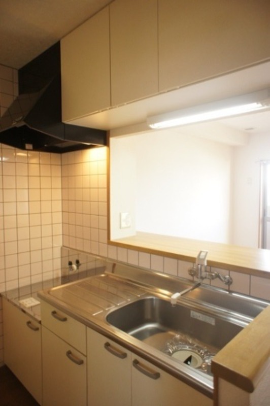 キッチン　図面と現状に相違がある場合には現状を優先