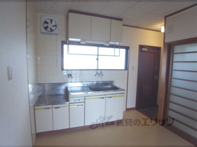 居室・リビング　居室