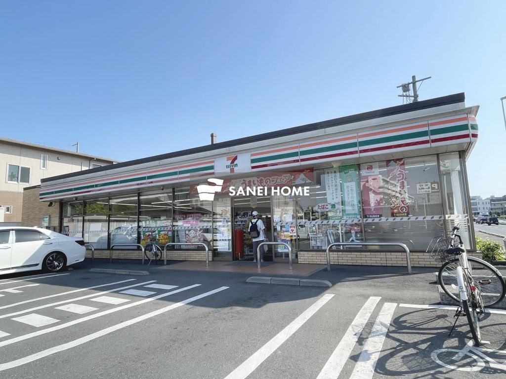 コンビニ　セブンイレブン 入間黒須1丁目店（コンビニ）まで120m