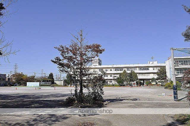 小学校　八潮市立八條小学校（小学校）まで2596m