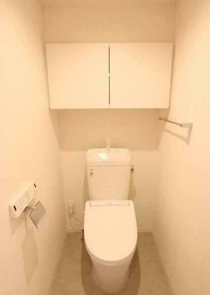 都営大江戸線 豊島園駅 徒歩4分 4階建 築37年のトイレ写真