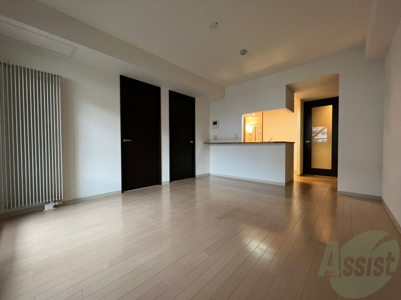 居室・リビング　広くてキレイなＬＤＫが広がっていて、充実した生活が送れそう。