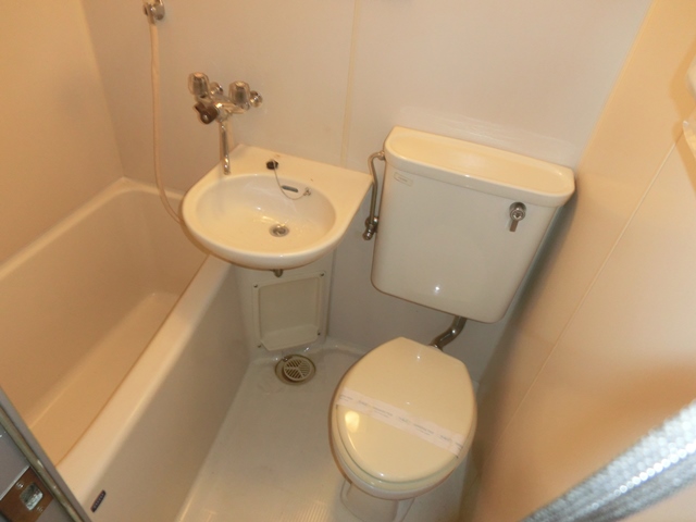 トイレ　別のお部屋です。現状を優先させていただきます。