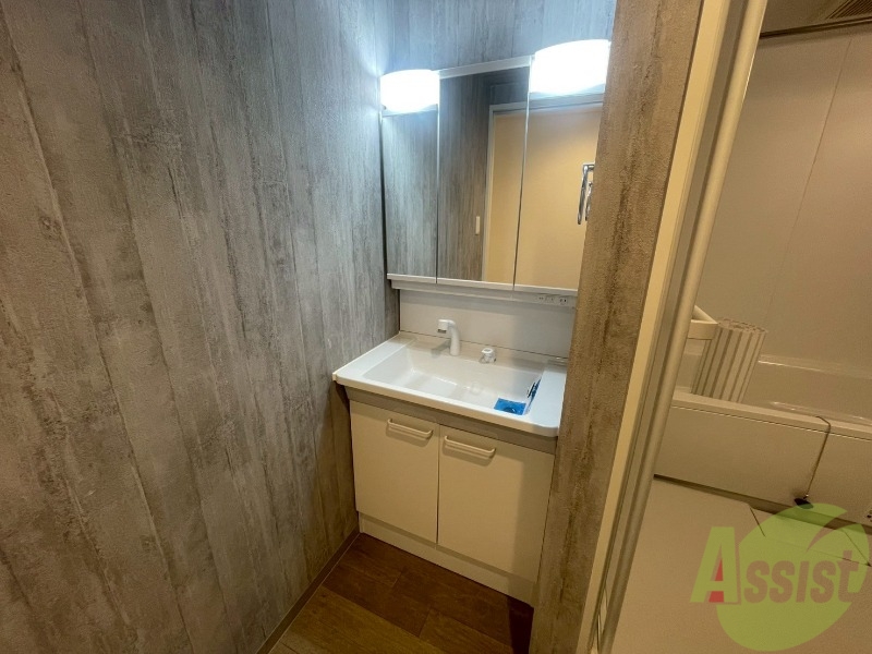 洗面設備　シャンプードレッサーで身支度もラクラクです！