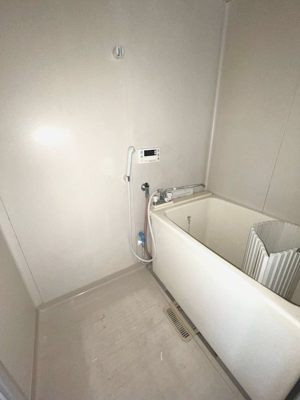 バス・シャワールーム　追い炊き付き