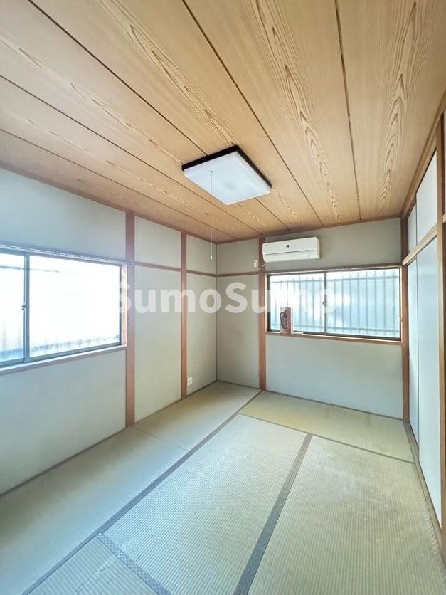 その他部屋・スペース　広くて明るい寝室