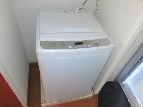 その他設備　洗濯機も付いています