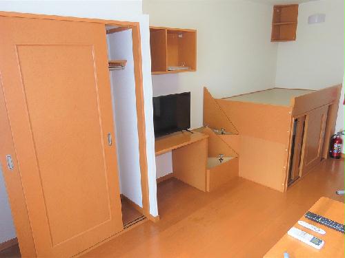 収納　クローゼット、ベッド下収納あり