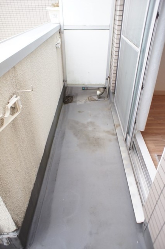 バルコニー　図面と現状に相違がある場合には現状を優先