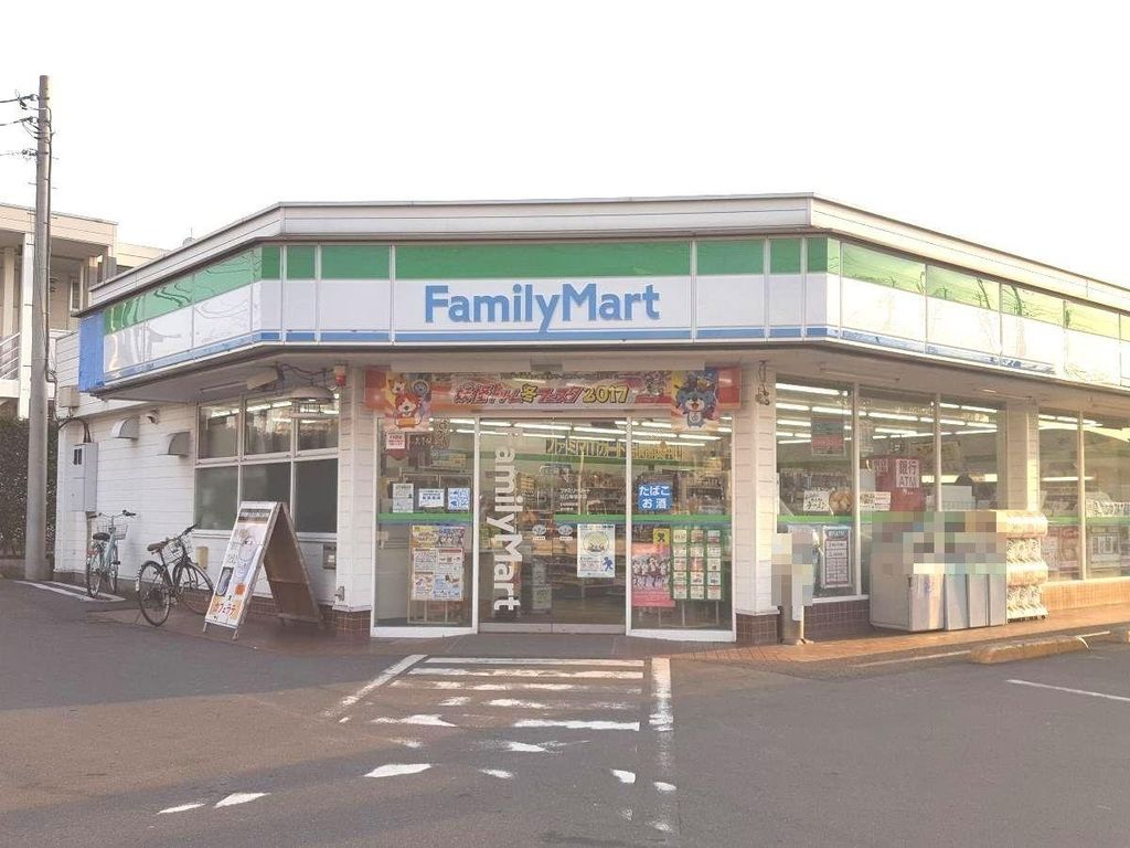コンビニ　ファミリーマート川口東領家店（コンビニ）まで340m