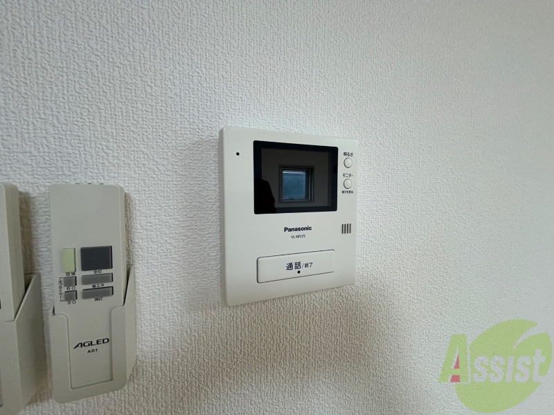 セキュリティ　インターホンで来客確認ができます。安心ですね。