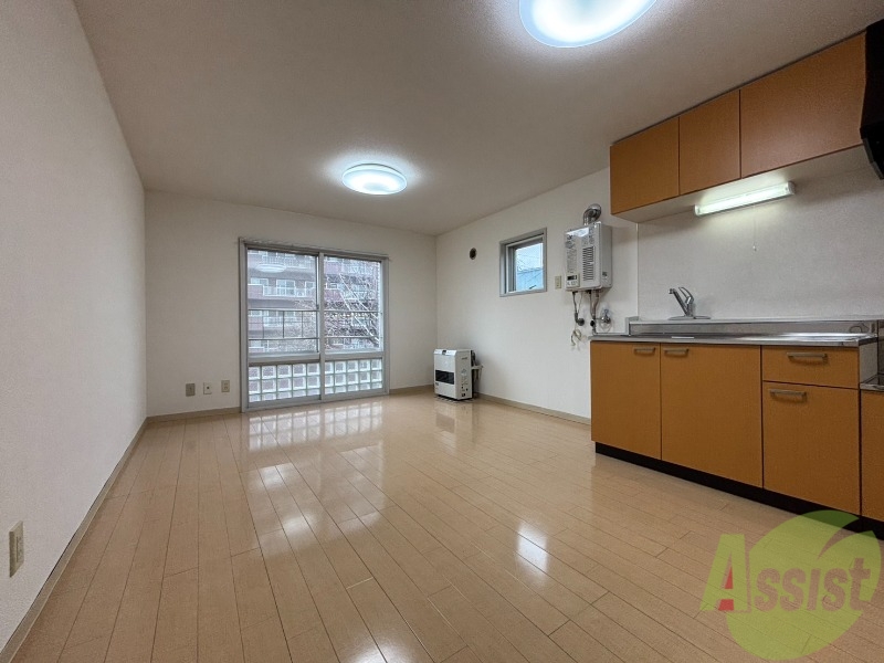 居室・リビング　広くてキレイなＬＤＫが広がっていて、充実した生活が送れそう。