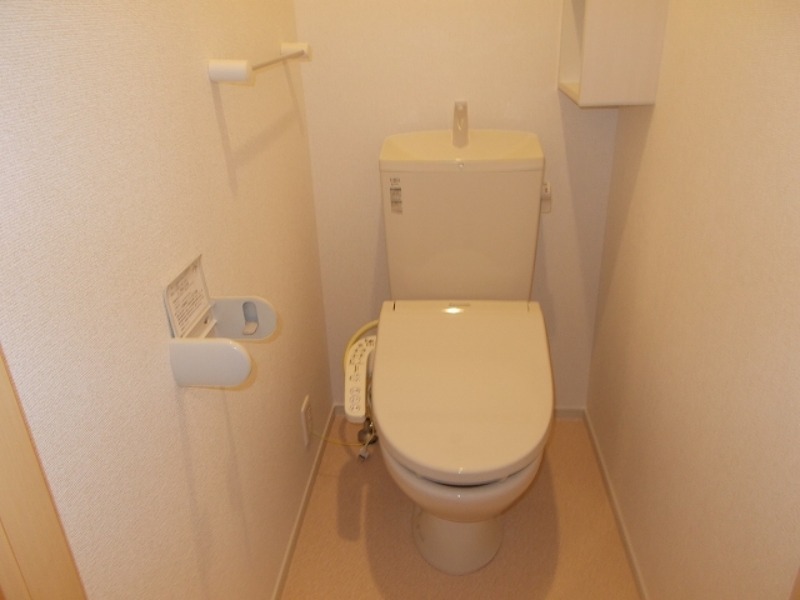 トイレ　図面と現状に相違がある場合には現状を優先