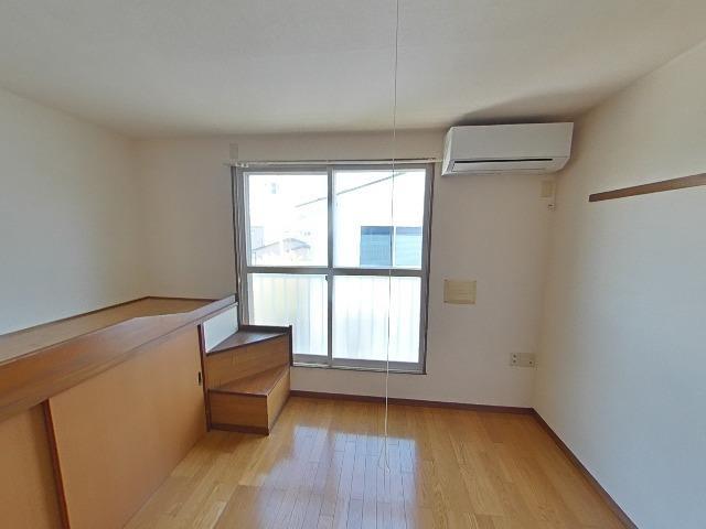 居室・リビング　洋室