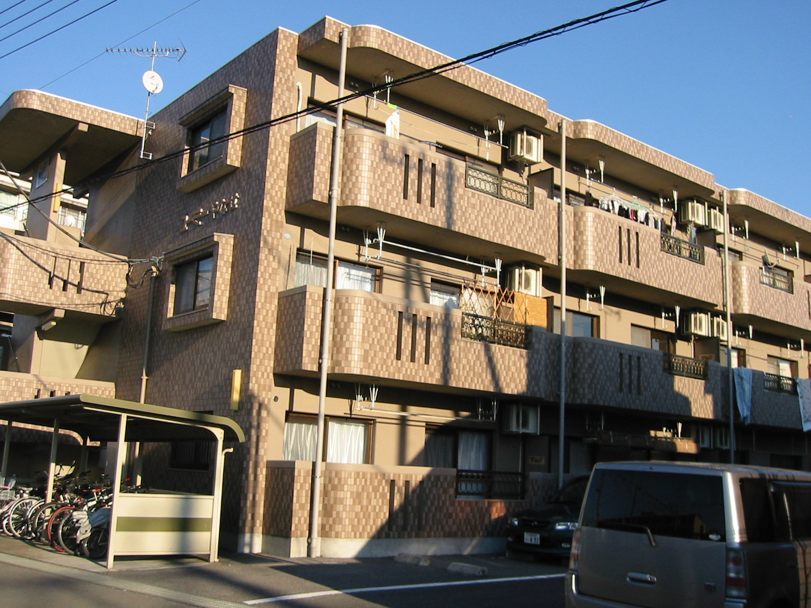 建物外観　日当たり良好