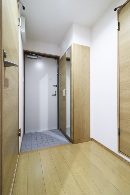 玄関　図面と現状に相違がある場合には現状を優先