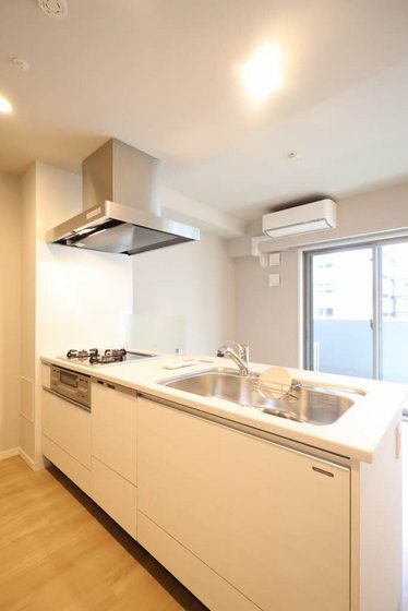 キッチン　※他号室の写真使用・現況優先