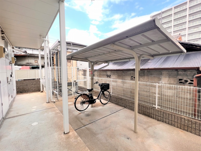 その他　駐輪スペースです。