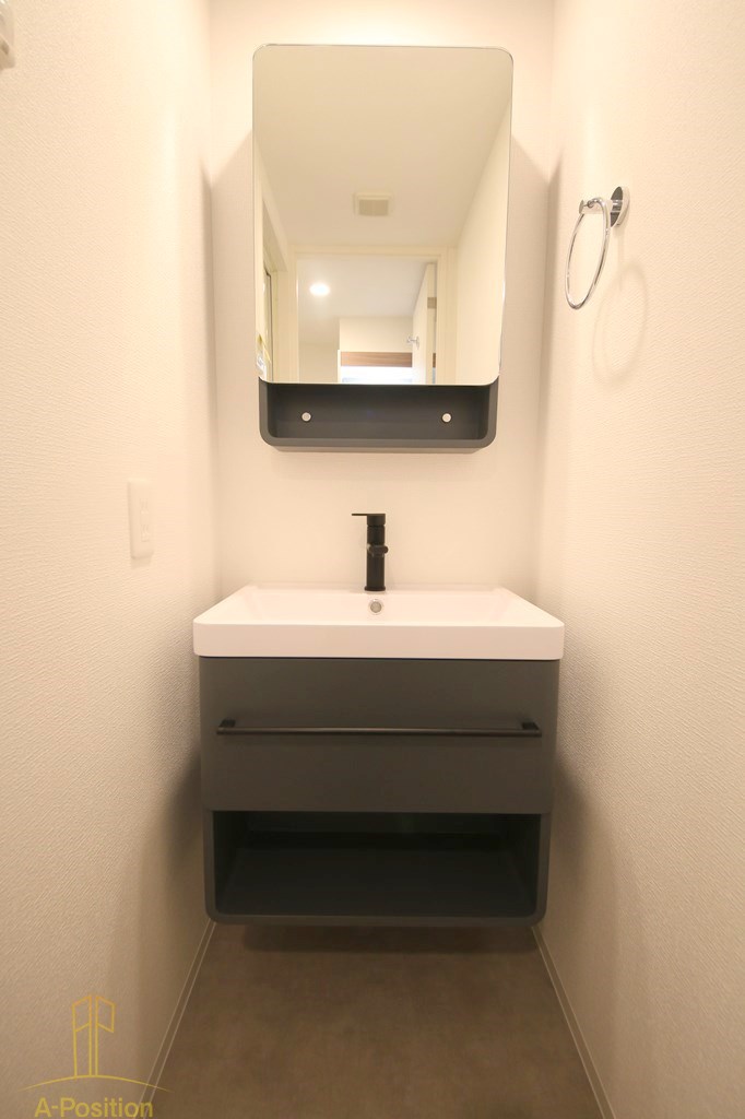 洗面設備　セレニテ阿波座ミラク