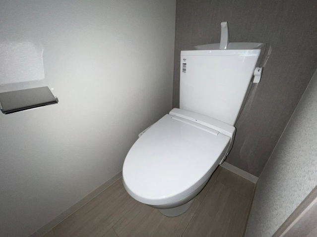 トイレ　別号室の写真です