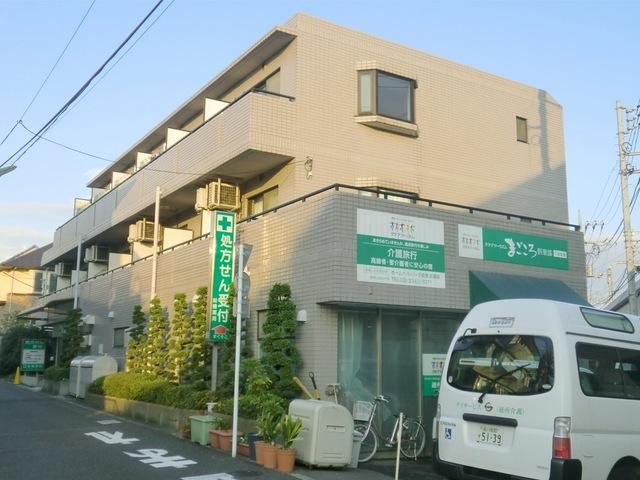 建物外観　★お洒落な外観タイル貼り・小田急線千歳船橋駅徒歩２分・買い…