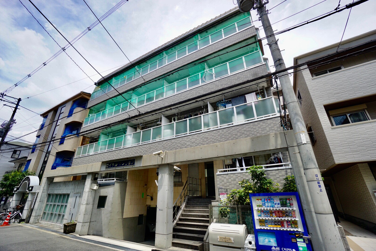 建物外観