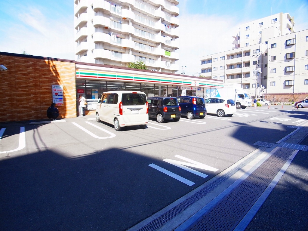 コンビニ　セブンイレブン 松戸根本店（コンビニ）まで97m