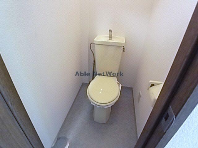 トイレ　トイレ