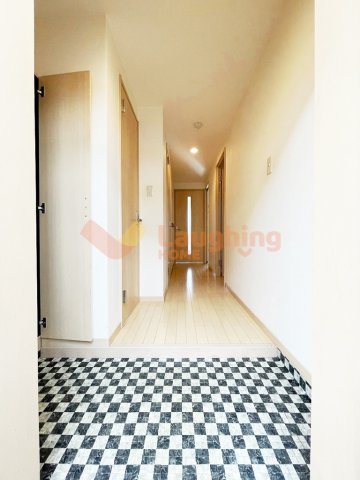 玄関　収納もある玄関です