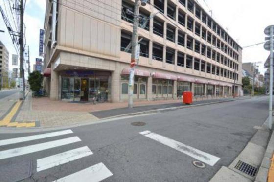 ショッピングセンター　福屋食品館ＦＲＥＤ（ショッピングセンター）まで329m