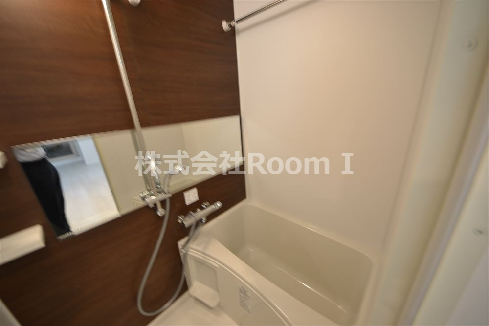 バス・シャワールーム　ゆったり過ごせるお風呂です