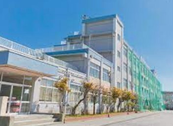 中学校　江戸川区立二之江中学校（中学校）まで827m