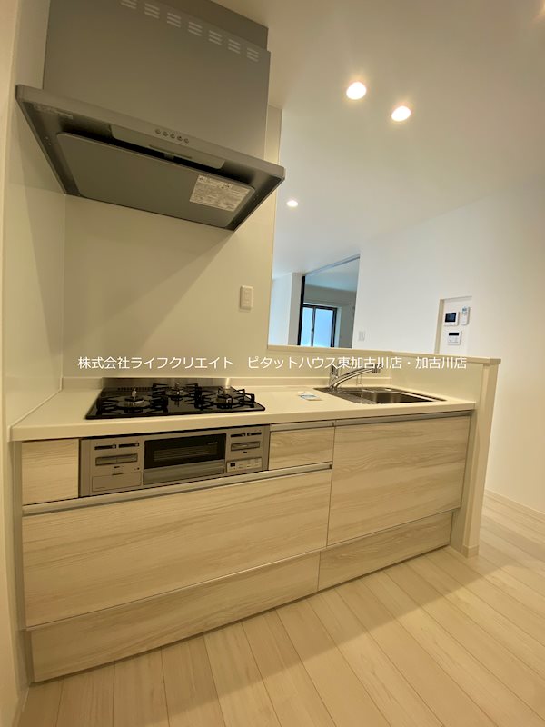 キッチン　写真は201号室