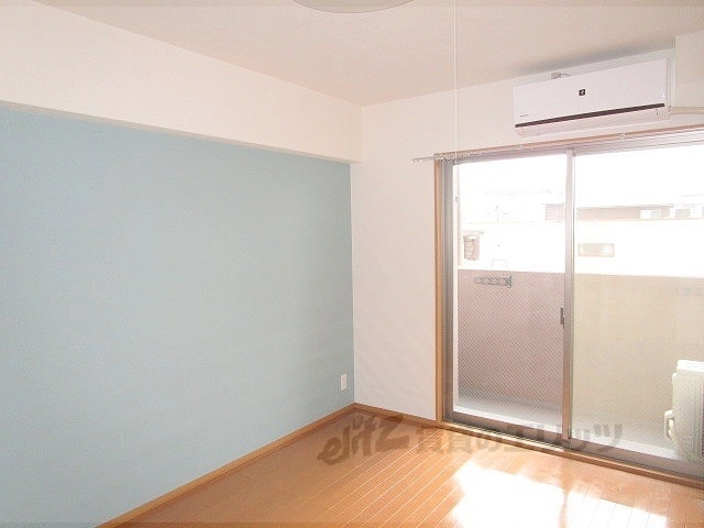 居室・リビング　洋室