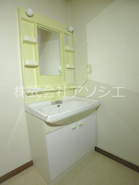 洗面設備　独立洗面台