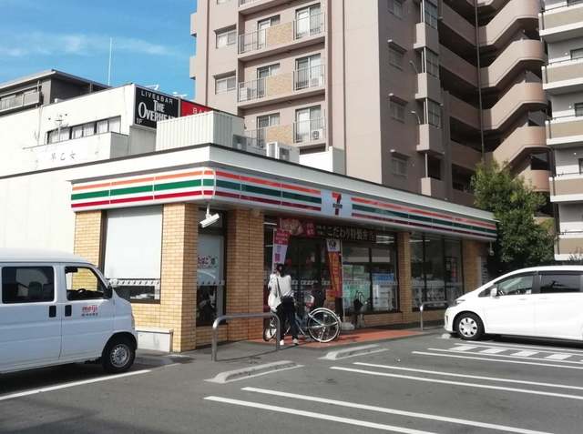 コンビニ　セブンイレブン泉大津池浦1丁目店（コンビニ）まで679m